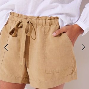 Loft - Tie waist safari shorts- used/size large
